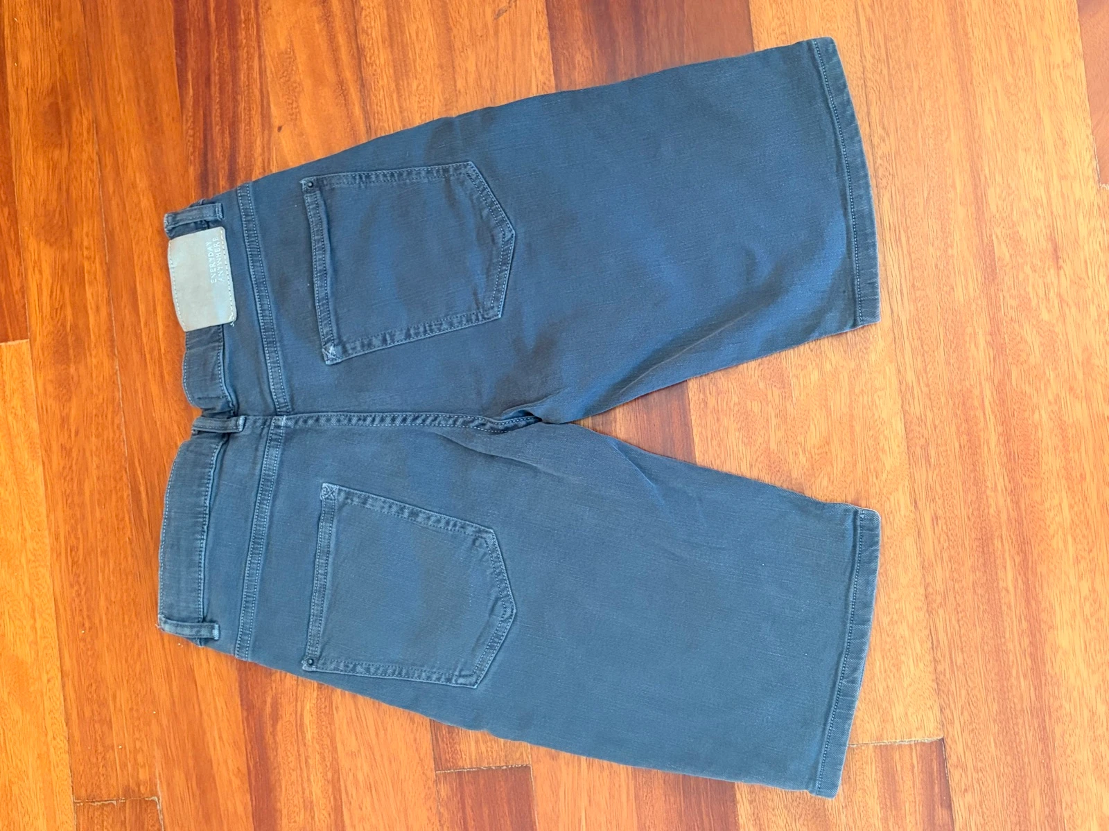 Calças jeans curtas cinza escuro Zara – photo 2